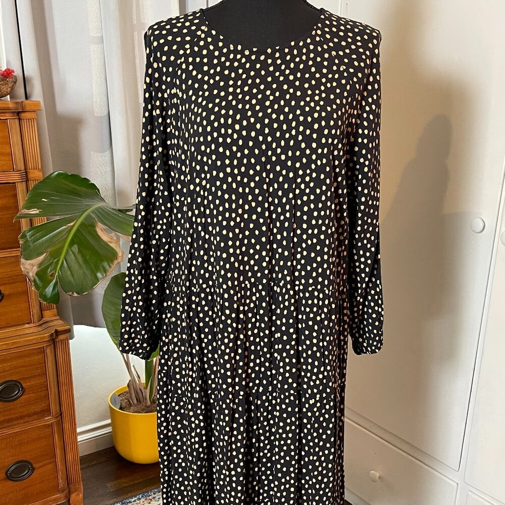 Women's Black/Tan Polka-dot Tiered 3/4 Sleeve Midi Dress